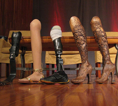 aimee mullins twelve prosthetic legs