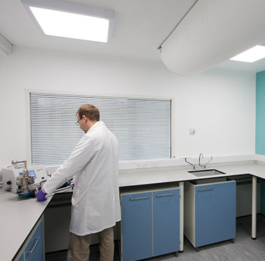 Team invests in new laboratory