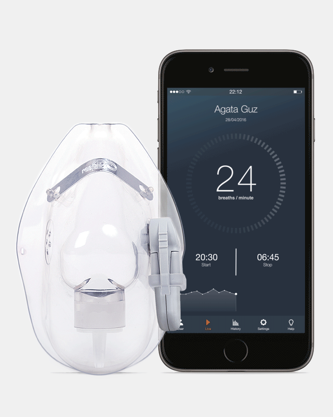 connected-sleep-apnoea-monitor-phone-and-mask