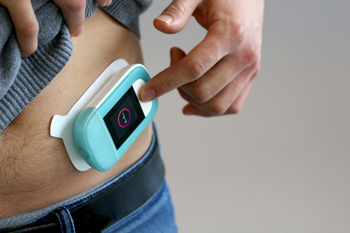 ponyo-wearable-device-family-wear-example