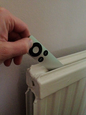 apple_remote_radiator_web